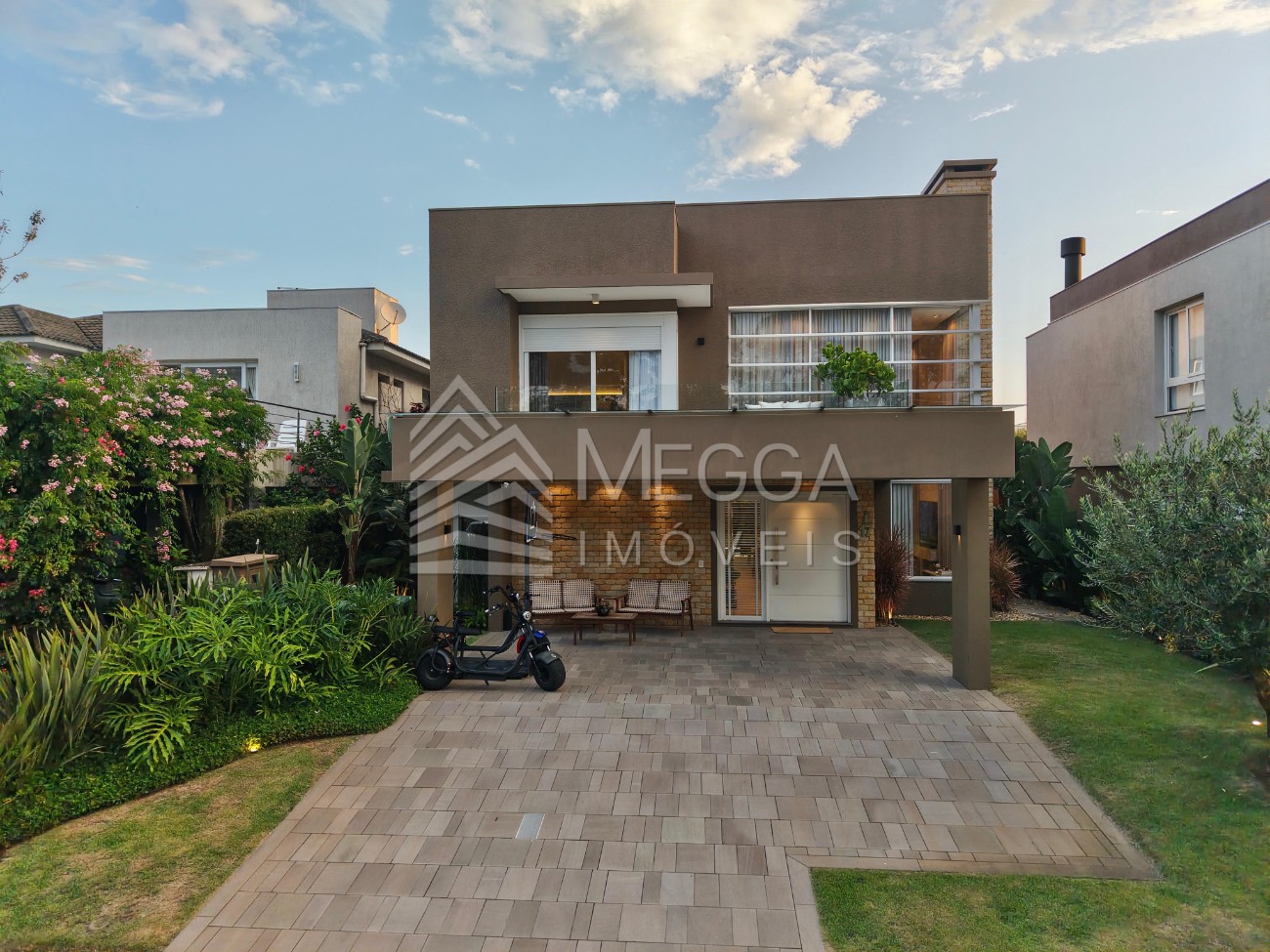 Casa em Condomínio 4 dormitórios para venda, Centro em Xangri-lá | Ref.: 151