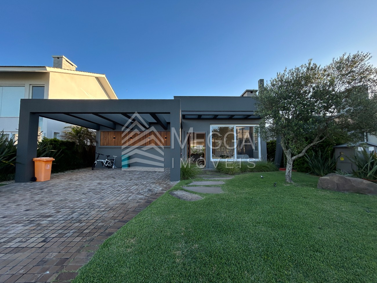 Casa em Condomínio 3 dormitórios para venda, Centro em Xangri-lá | Ref.: 1701