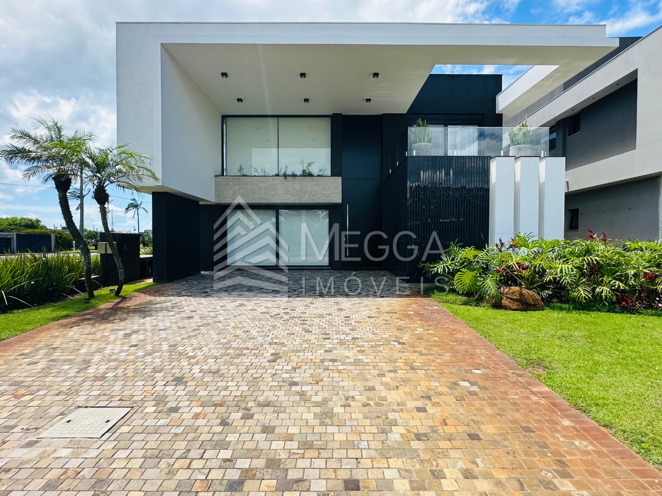 Casa em Condomínio 5 dormitórios para venda, Centro em Xangri-lá | Ref.: 4038