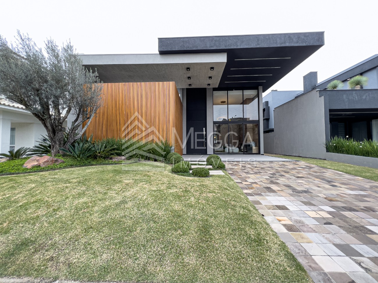 Casa em Condomínio 4 dormitórios para venda, Centro em Capão da Canoa | Ref.: 4809