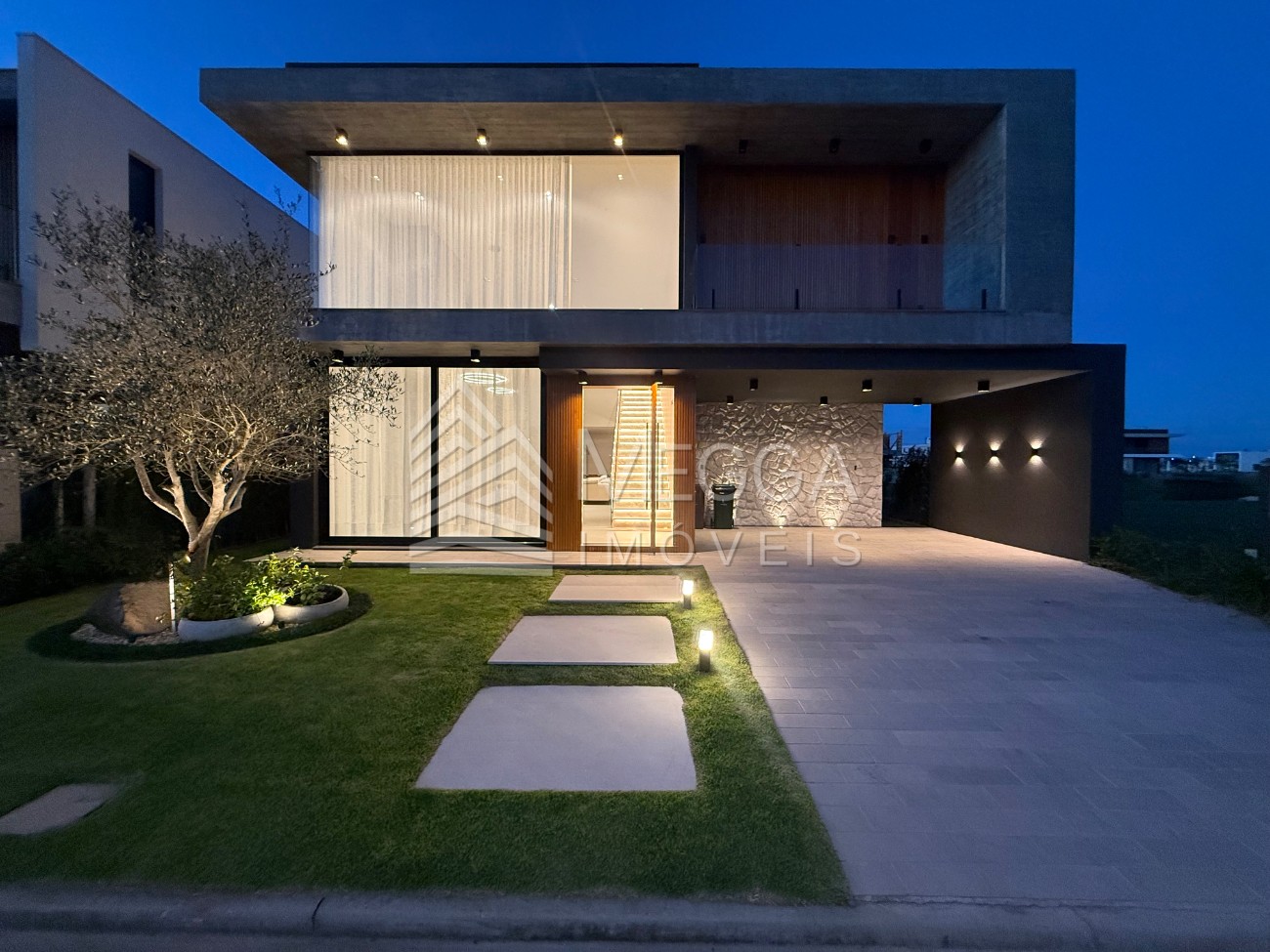 Casa em Condomínio 5 dormitórios para venda, Centro em Xangri-lá | Ref.: 5685