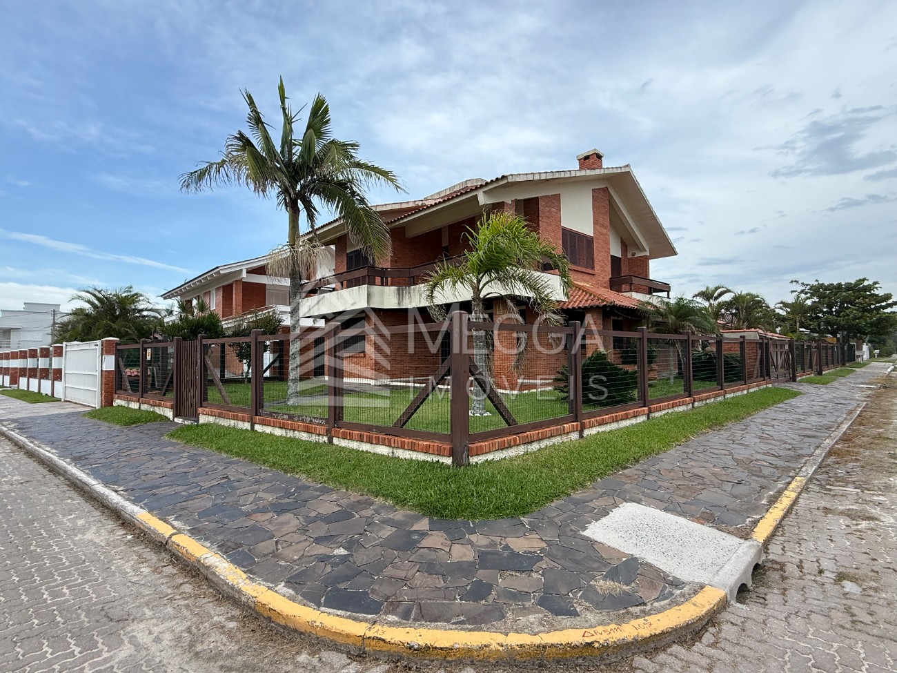 Casa 3 dormitórios para venda, Centro em Xangri-lá | Ref.: 6659