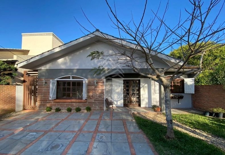 Casa 3 dormitórios para venda, Centro em Xangri-lá | Ref.: 7177