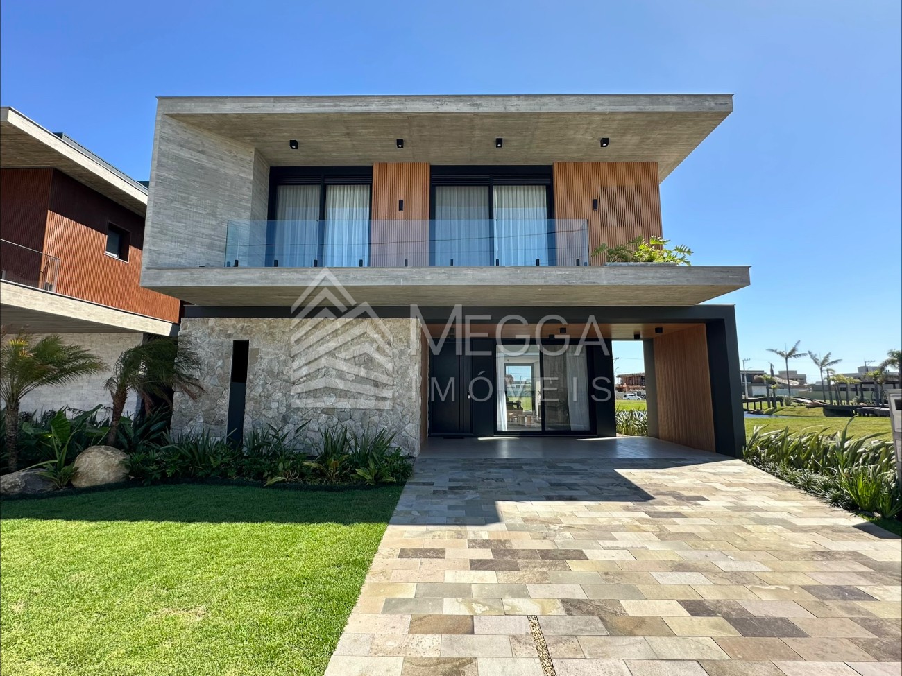 Casa em Condomínio 5 dormitórios para venda, Centro em Xangri-lá | Ref.: 8073