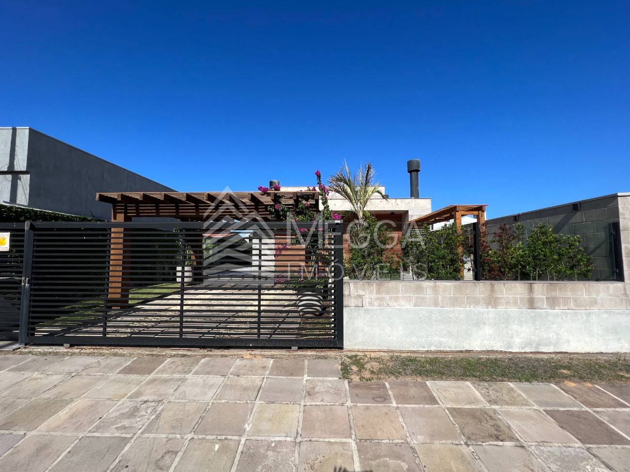 Sobrado 4 dormitórios para venda, Centro em Xangri-lá | Ref.: 9024