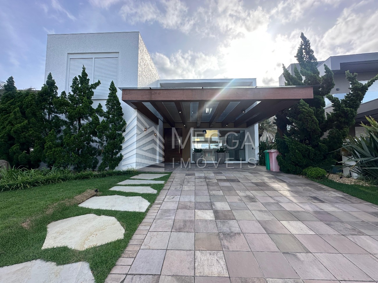 Casa em Condomínio 4 dormitórios para venda, Centro em Xangri-lá | Ref.: 9326