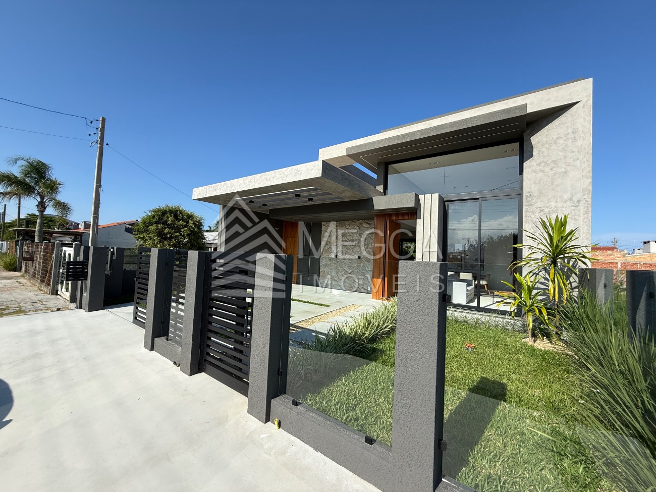 Casa 3 dormitórios para venda, Centro em Xangri-lá | Ref.: 9578