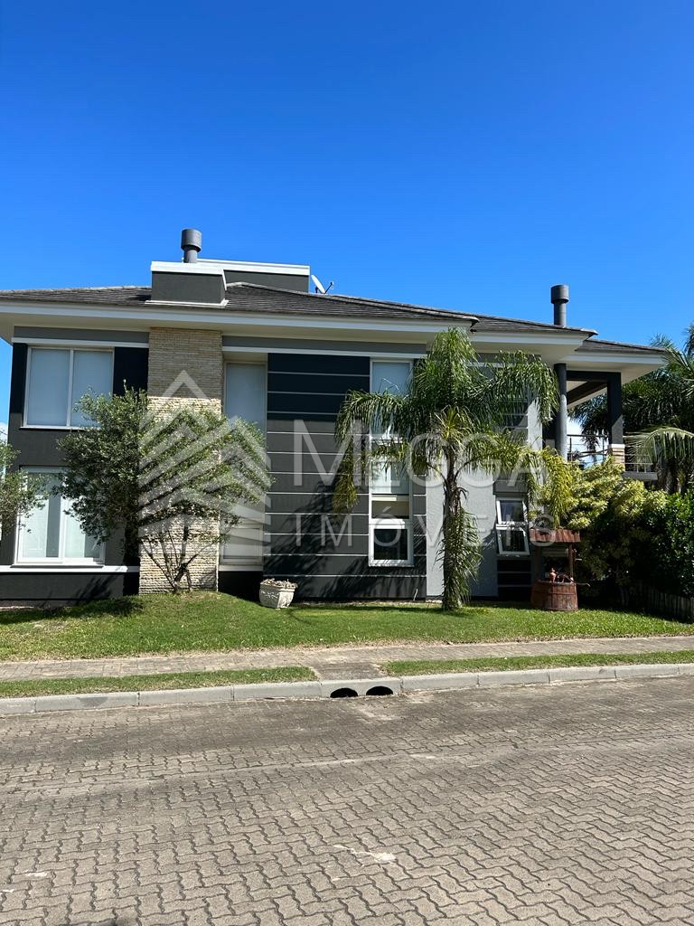 Casa em Condomínio 3 dormitórios para temporada, Centro em Xangri-lá | Ref.: 9881