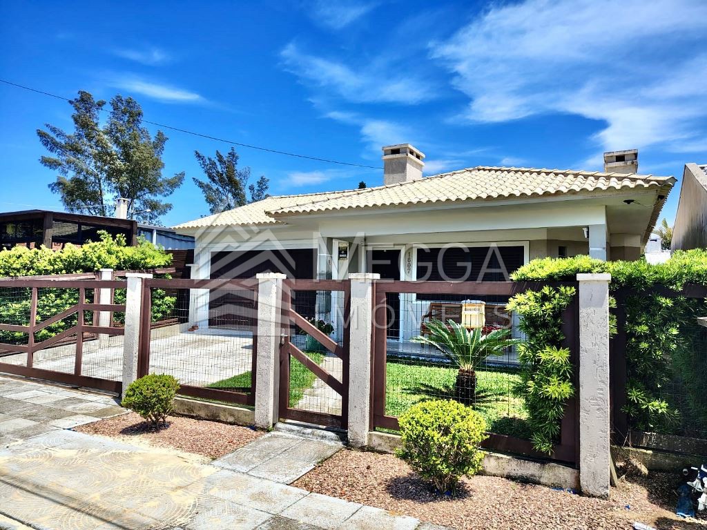 Casa 3 dormitórios para venda, Centro em Xangri-lá | Ref.: 9902